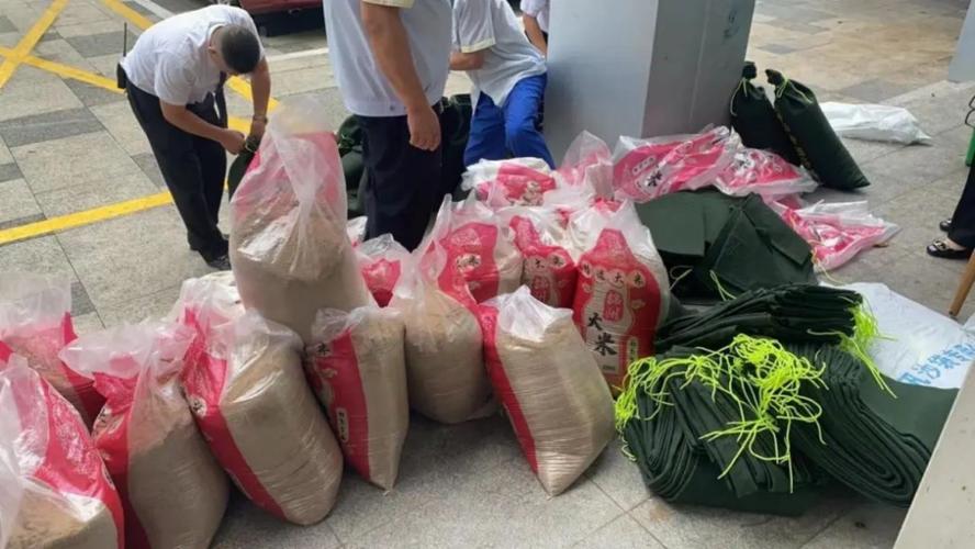 深圳：建议准备至少3天的应急物资