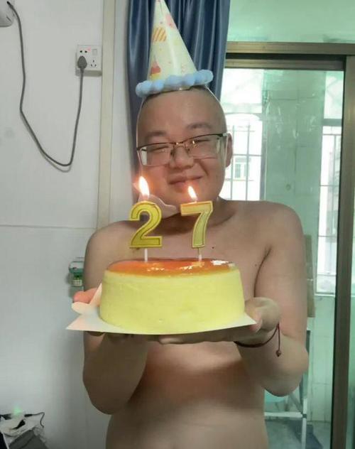 网红“敖其尔”因病逝世 年仅36岁