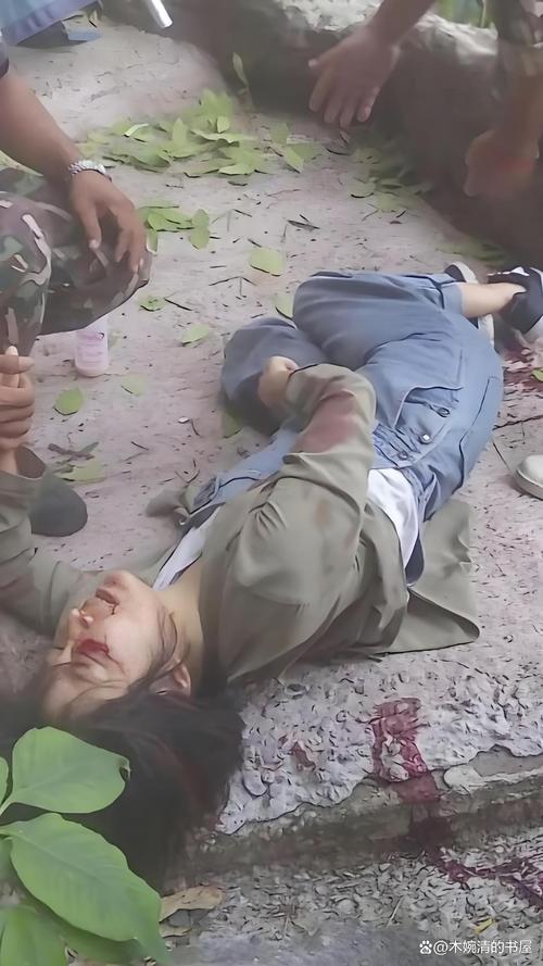 泰国坠崖案当事人：男方不同意离婚