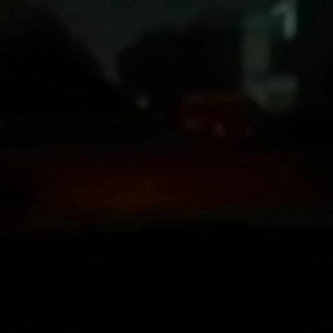 浴室灯亮了一天一夜 邻居报警了