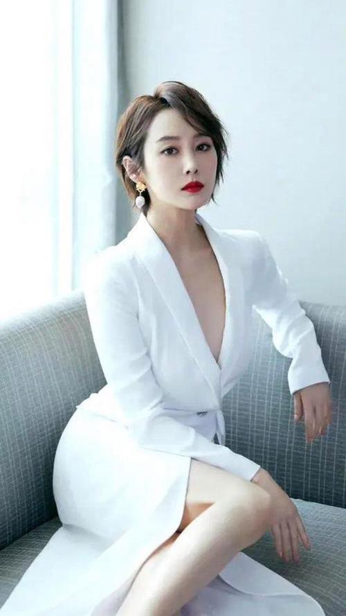 李纯马頔领证结婚