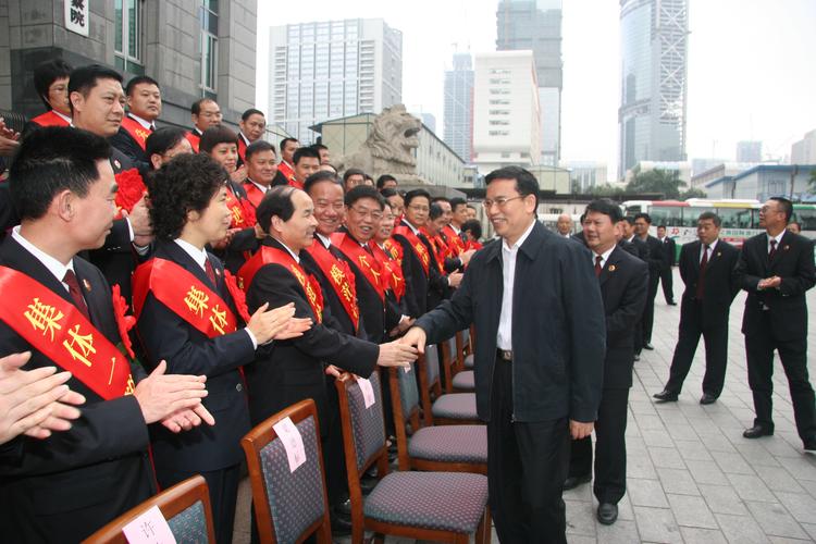 广东省委副书记：迅速进入临战状态