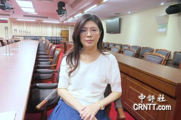 郑丽文：绿营也担心我当选国民党