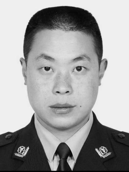四川一公安局副局长因公殉职