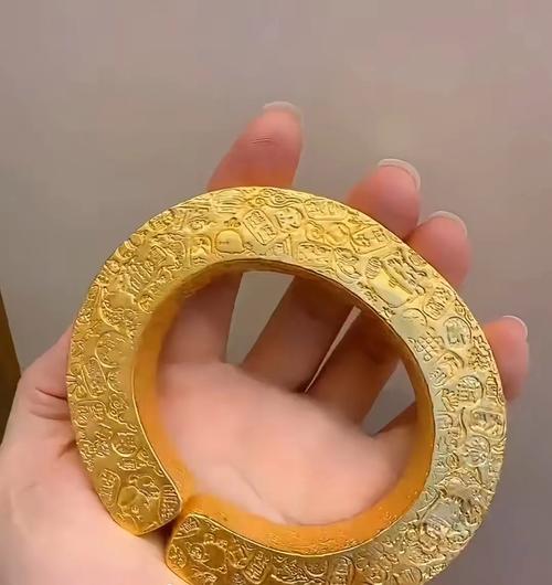收花生找到姥姥丢了12年的金镯子