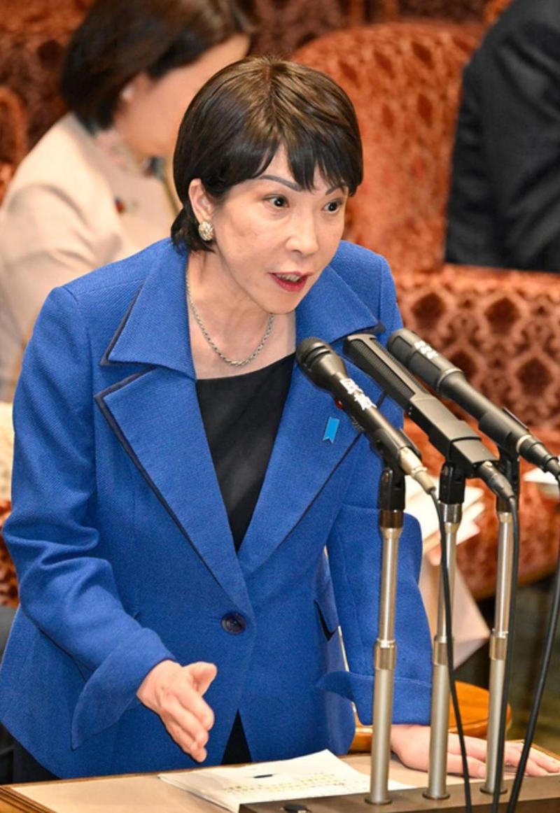 高市早苗为何被称“女版安倍”