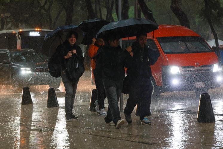 墨西哥强降雨已致28人死亡