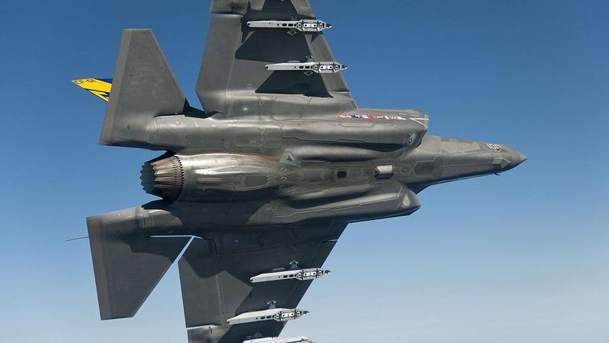 24架F-35A隐身战机集结西太平洋