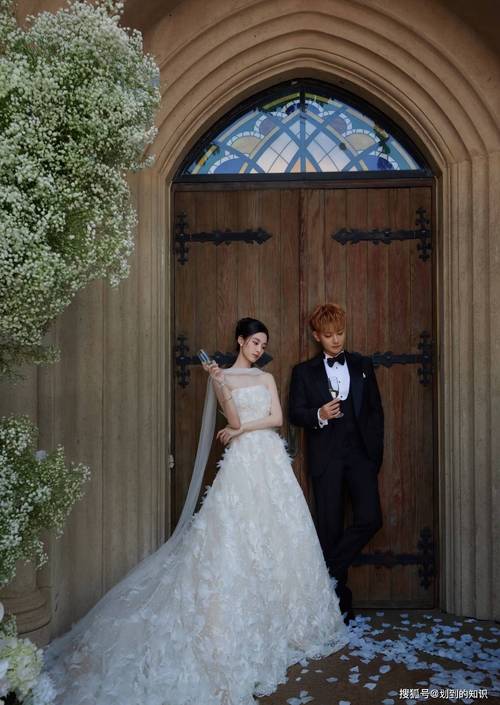 黄子韬徐艺洋晒婚纱照