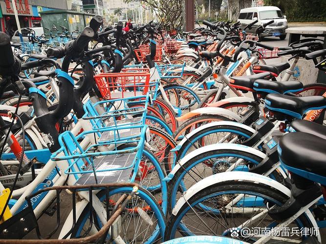男子偷上万辆共享单车 每辆卖105元