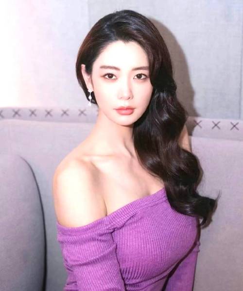 演员克拉拉离婚
