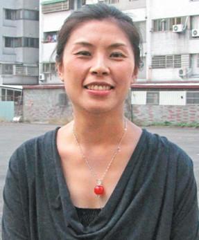 郑丽文成国民党第二位女性党主席