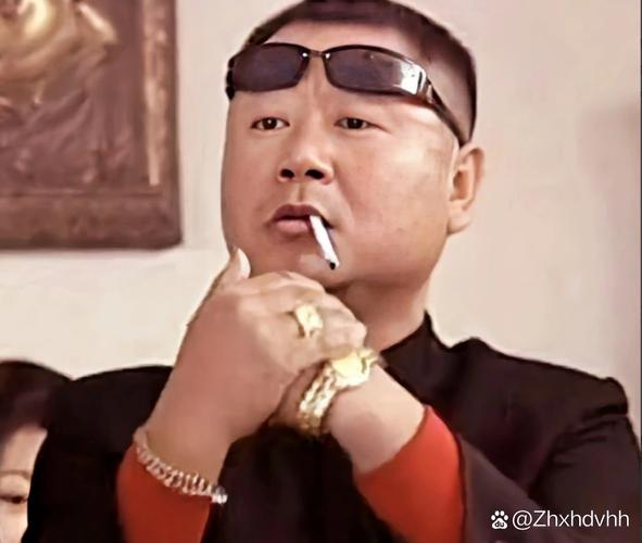 “卷尺哥”火了 修完你的修你的