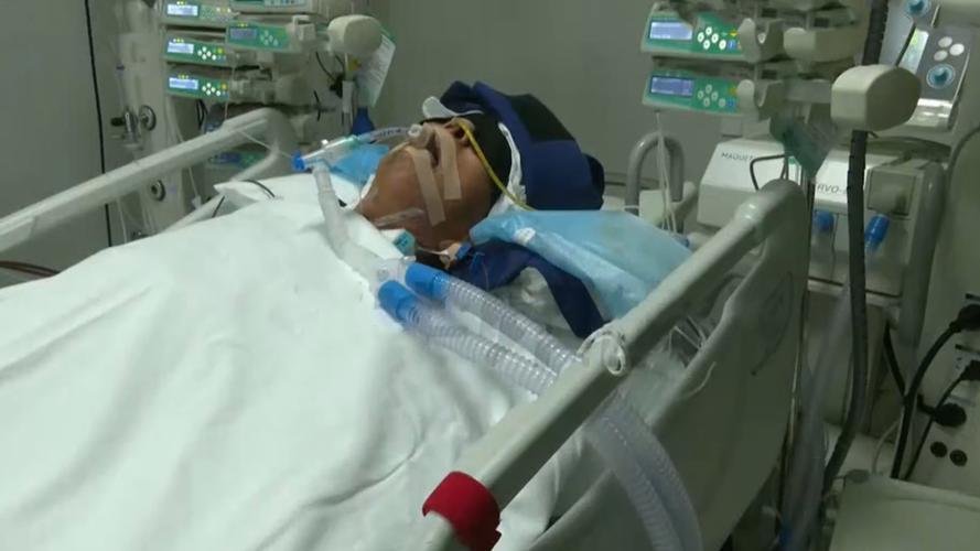 大爷捡废品捡到“酒”把自己喝进ICU