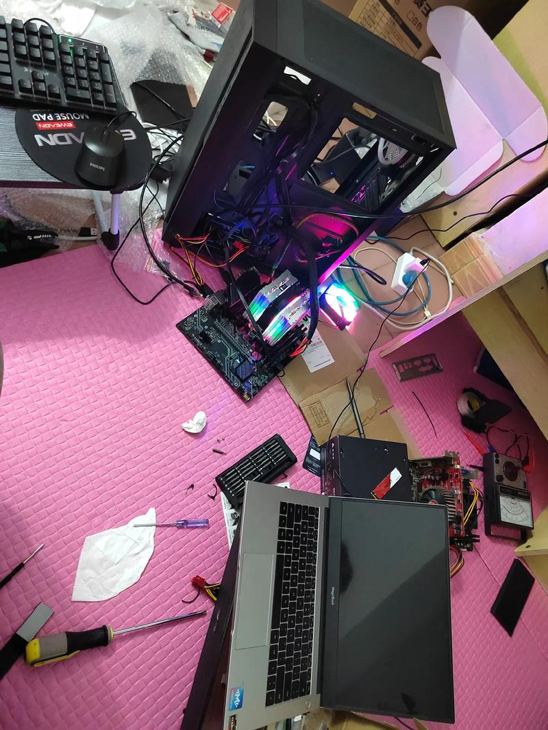 电脑如何自己组装