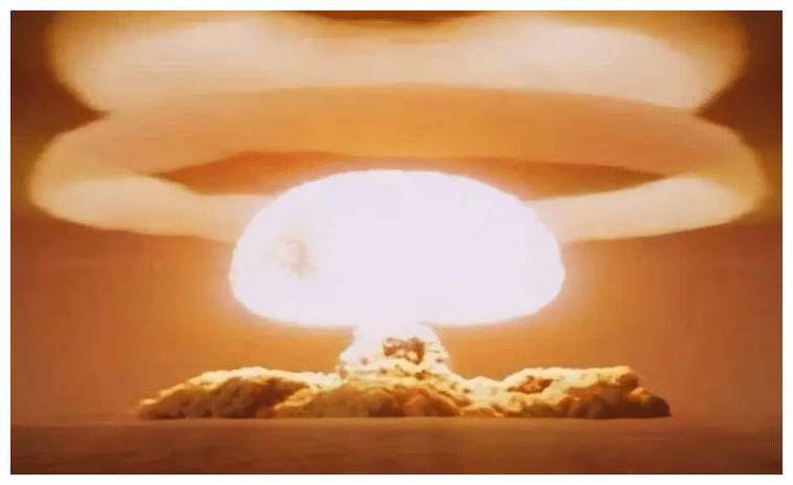 原子弹心脏的炸药竟是木棒搅出来的