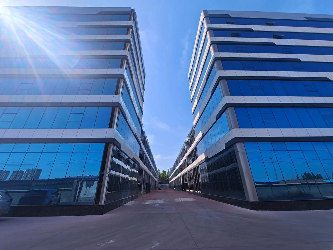 2栋厂房产业园吹成“百亿童车小镇”