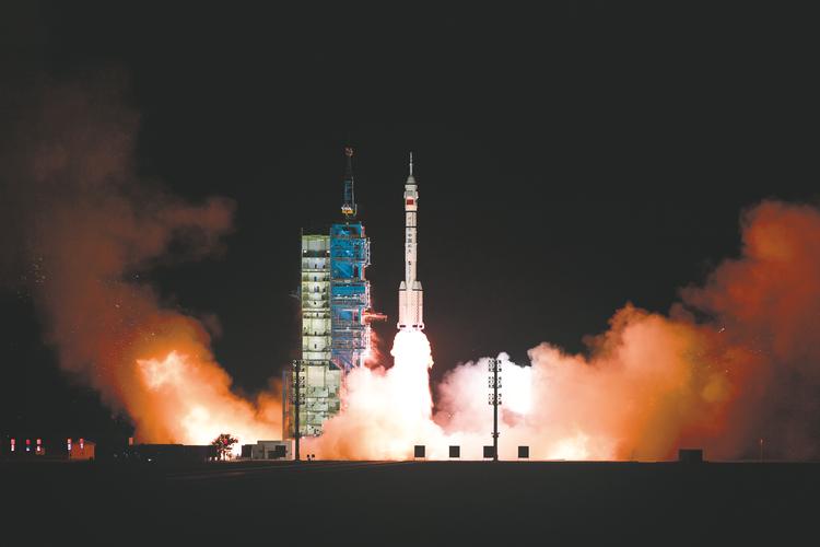 神舟二十一号发射成功