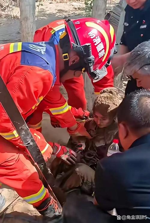 90后民警油罐车内救被困司机牺牲