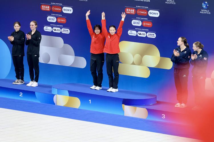 全运会女子双人10米台神仙打架