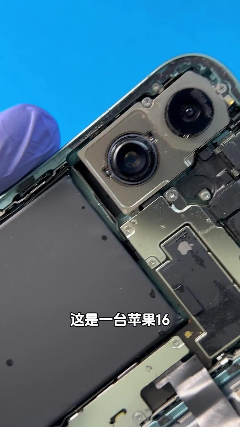 苹果手机如何将手机膜拆下来