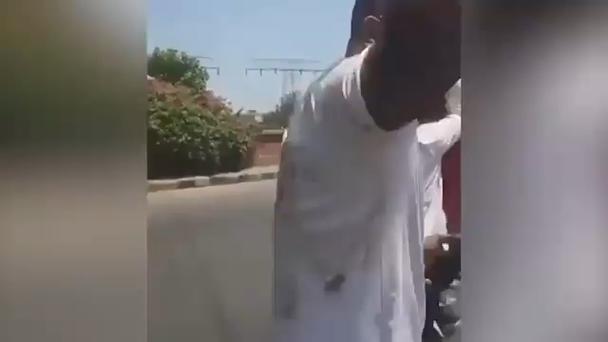 印航空难唯一幸存者无法与妻儿说话