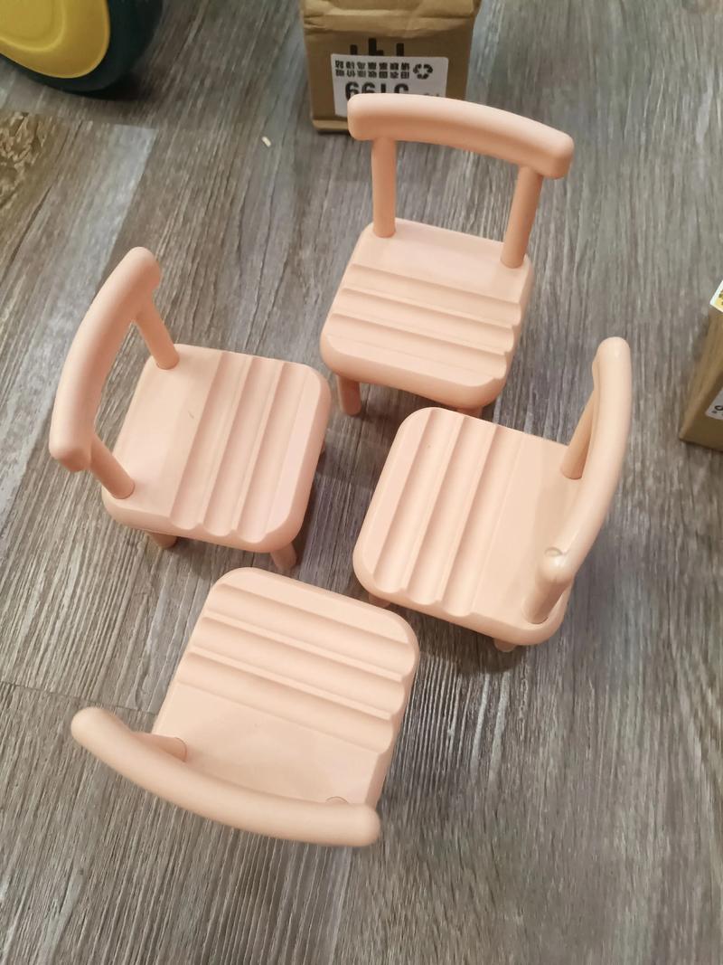 网友花37.9元网购椅子收到一张图纸