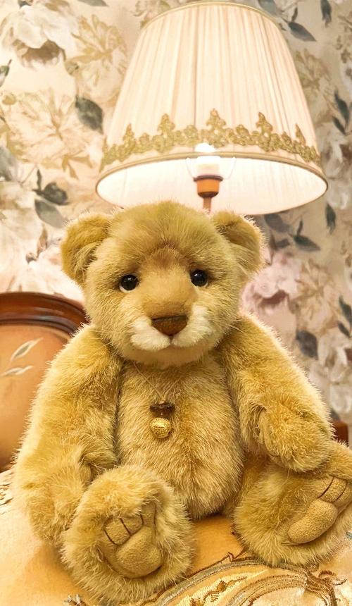 非洲狮“小毛”因情绪稳定火出圈