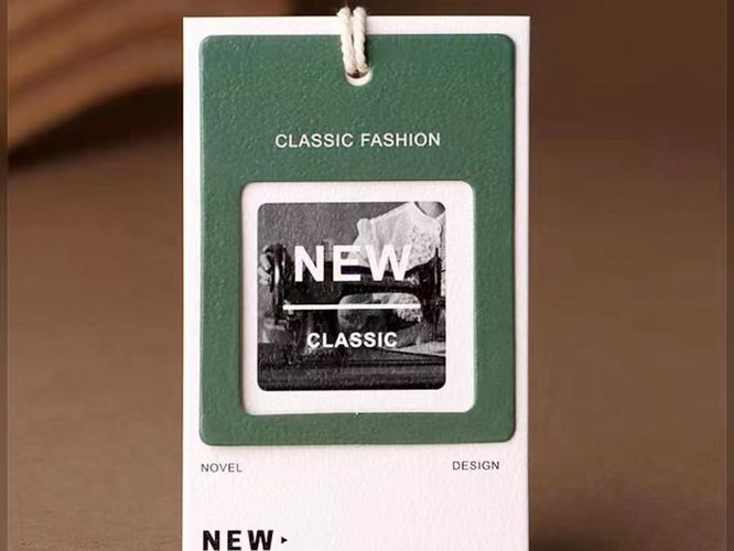 巨型吊牌揭开线上女装高退货率痛点