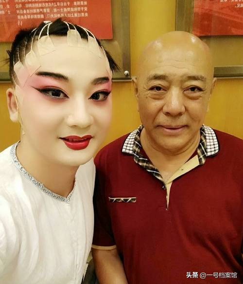 六小龄童悼念刘大刚