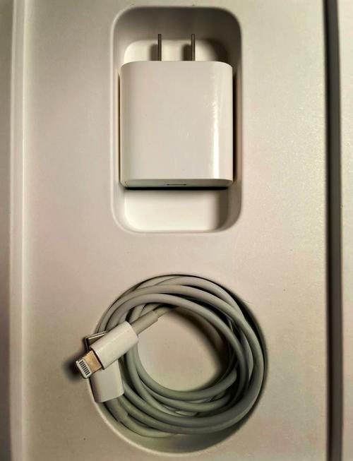 电脑如何给ipad充电