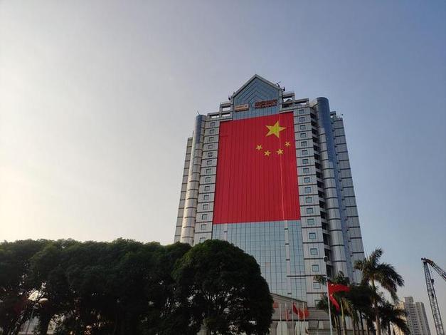 粤港澳三地同步升国旗