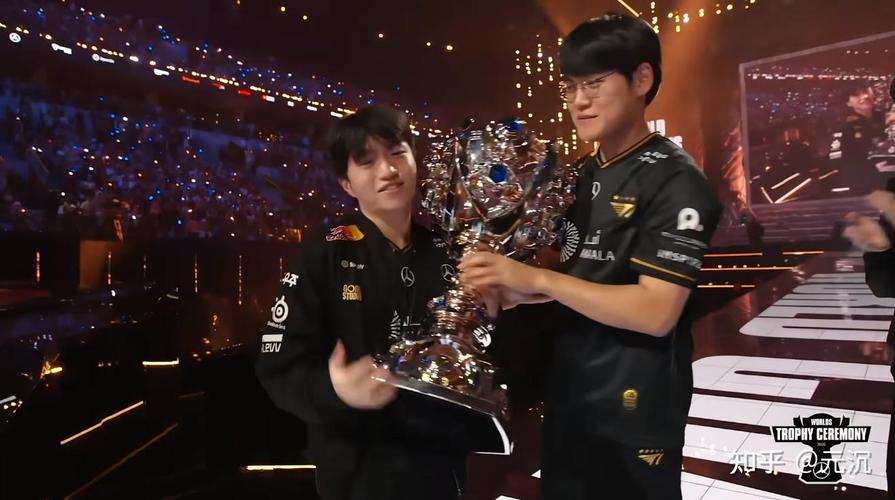 S15决赛T1战胜KT夺冠
