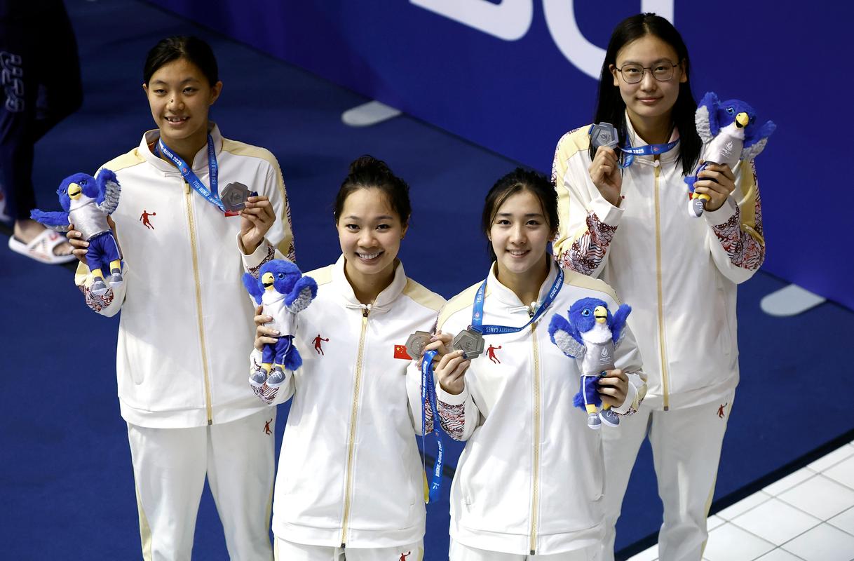 山东队夺得女子4×100米自接力金牌