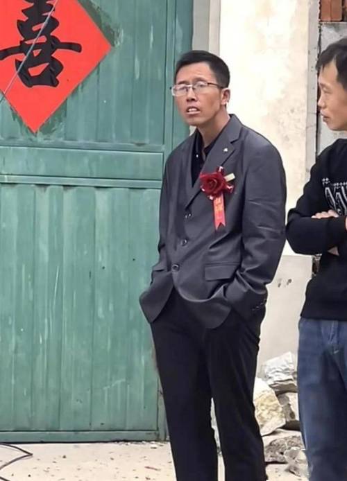 农民歌手李根去世 年仅43岁