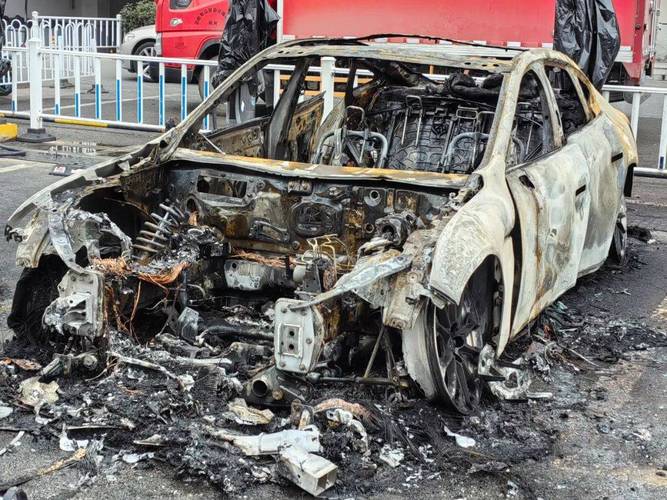 印度新德里发生汽车爆炸