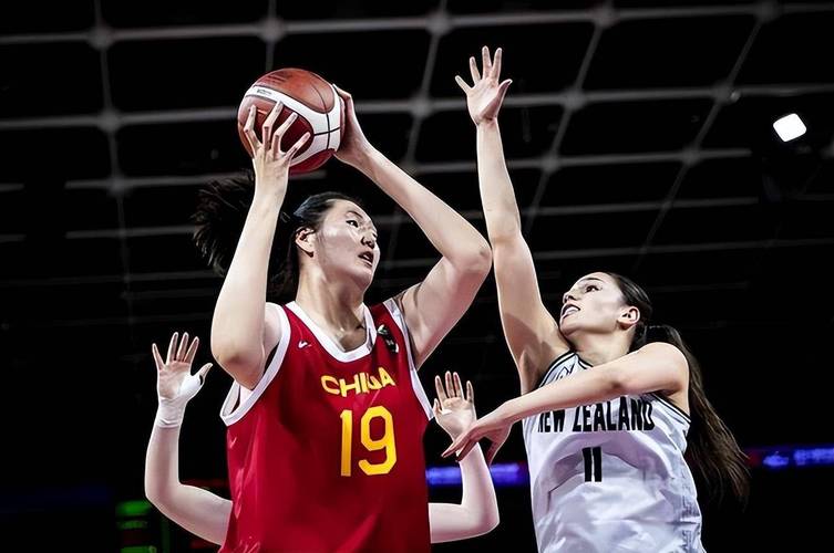 张子宇出战9分58秒爆砍28分