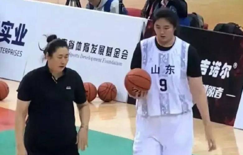 张子宇出战9分58秒爆砍28分