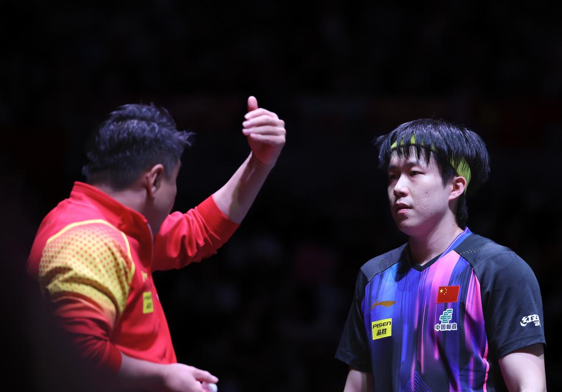 王楚钦4比3险胜黄镇廷 晋级男单8强