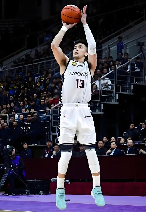 郭艾伦解说全运会男篮决赛