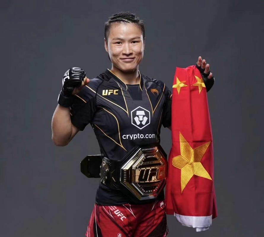 李景亮采访张伟丽