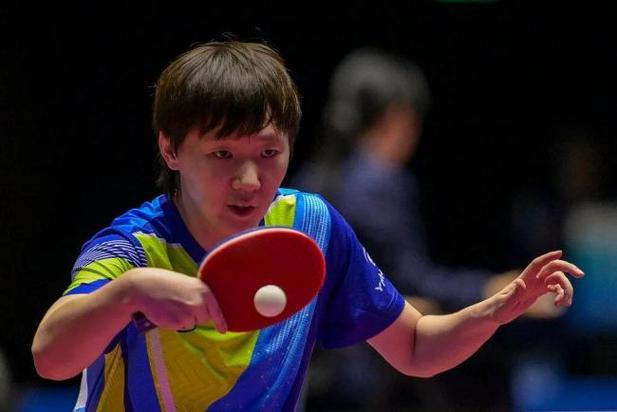 王曼昱4比1战胜王艺迪