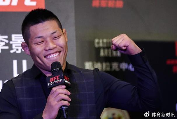 李景亮赴纽约助阵张伟丽