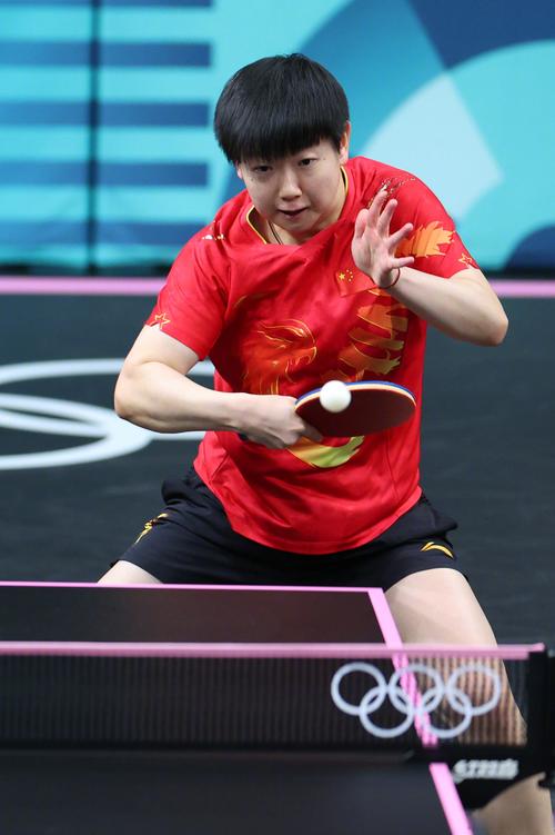 孙颖莎3比0战胜李仁思佳