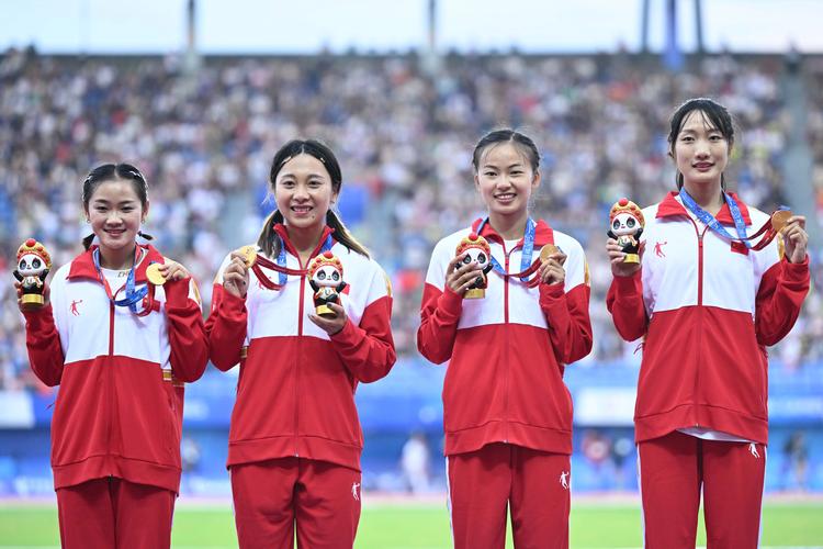 河北队夺女子4X200米自接力金牌