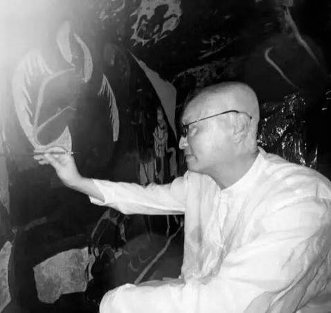 北外宁强教授在敦煌突发疾病逝世