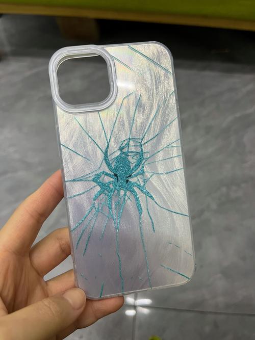 如何徒手掰碎苹果手机壳？这真的可能吗？