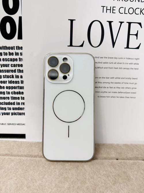 如何搞白苹果手机壳颜色